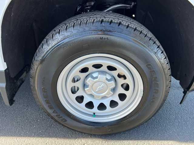used 2024 Chevrolet Silverado 1500 car, priced at $26,999