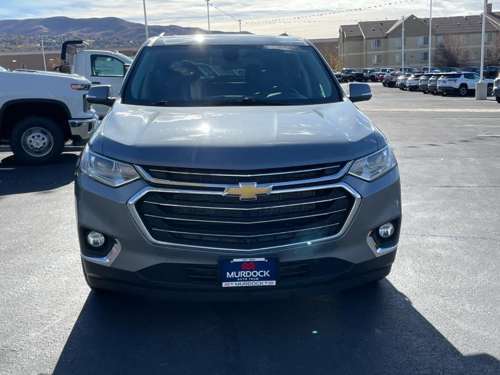 used 2021 Chevrolet Traverse car, priced at $23,900