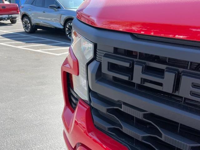 new 2025 Chevrolet Silverado 1500 car, priced at $49,390