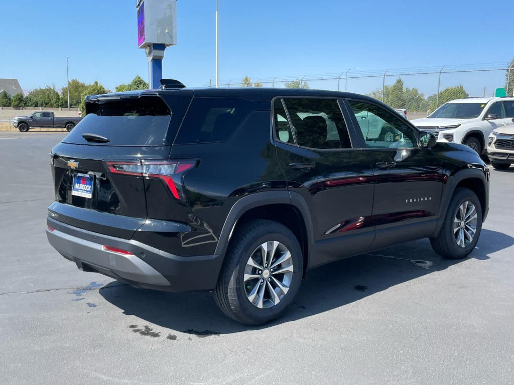 new 2026 Chevrolet Equinox car, priced at $31,570