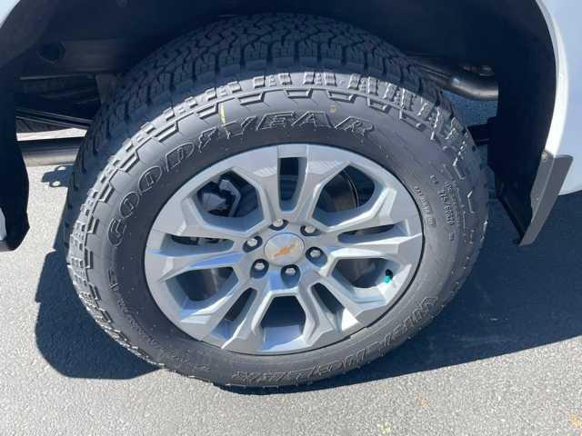 new 2025 Chevrolet Silverado 1500 car, priced at $65,305