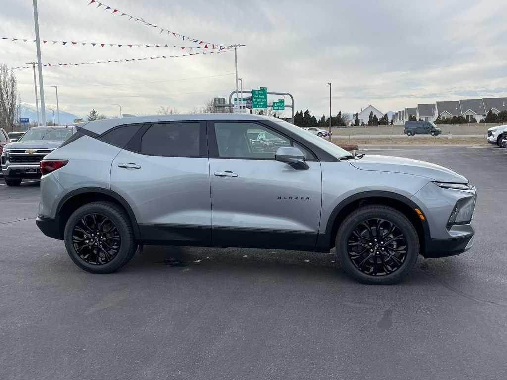 new 2025 Chevrolet Blazer car, priced at $38,440