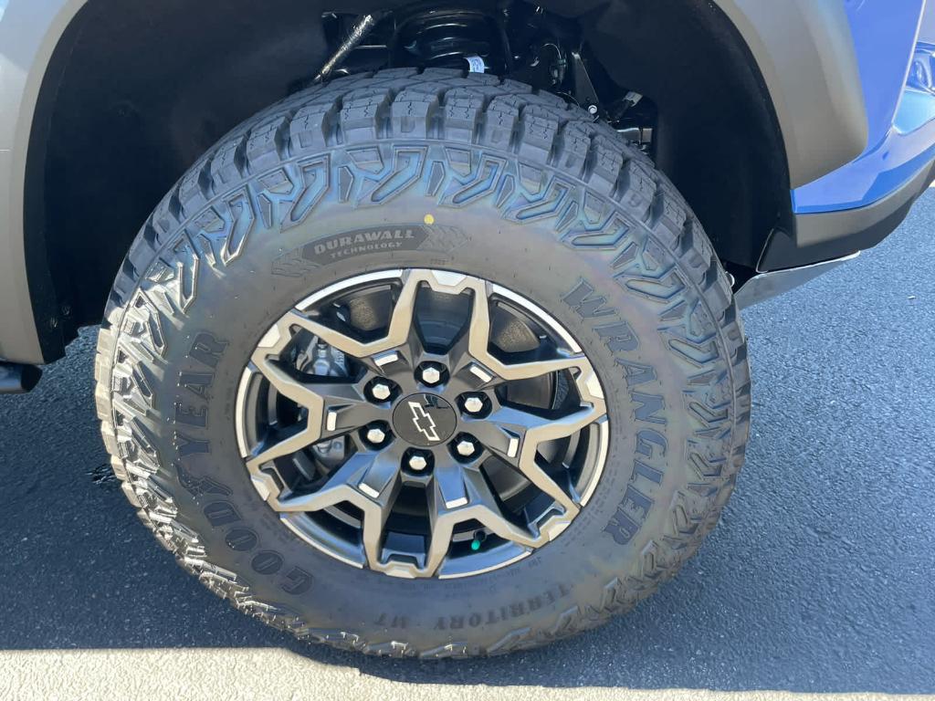 new 2026 Chevrolet Colorado car, priced at $53,370