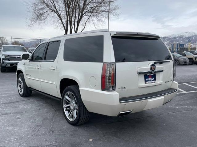 used 2014 Cadillac Escalade ESV car, priced at $10,900