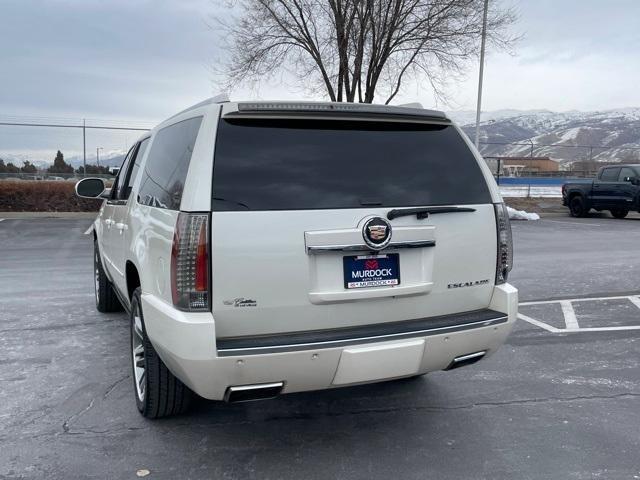 used 2014 Cadillac Escalade ESV car, priced at $10,900