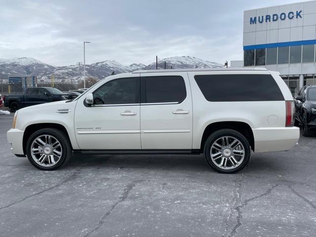 used 2014 Cadillac Escalade ESV car, priced at $10,900