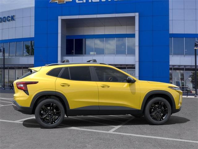 new 2025 Chevrolet Trax car, priced at $27,205