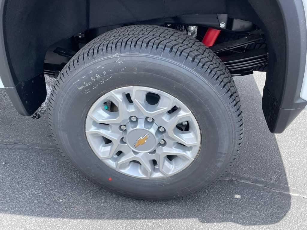 new 2025 Chevrolet Silverado 3500 car, priced at $72,535