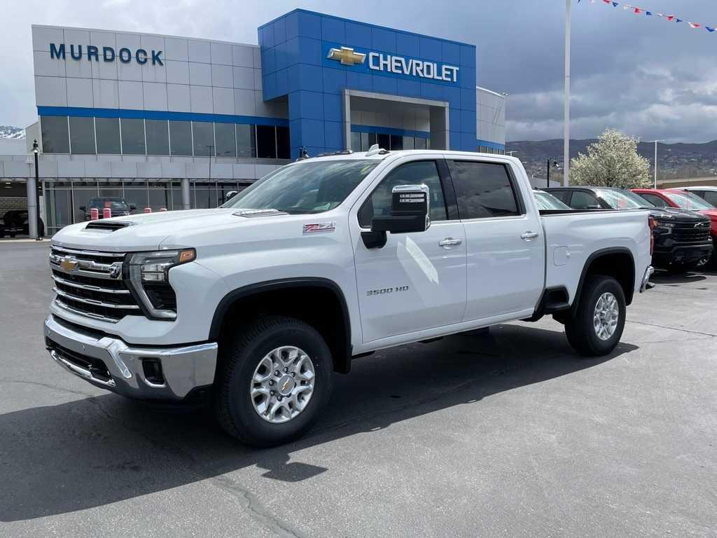 new 2025 Chevrolet Silverado 3500 car, priced at $72,535