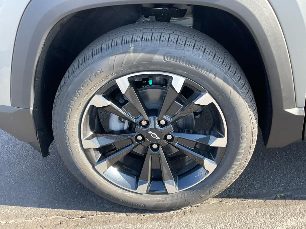 new 2026 Chevrolet Equinox car, priced at $34,145