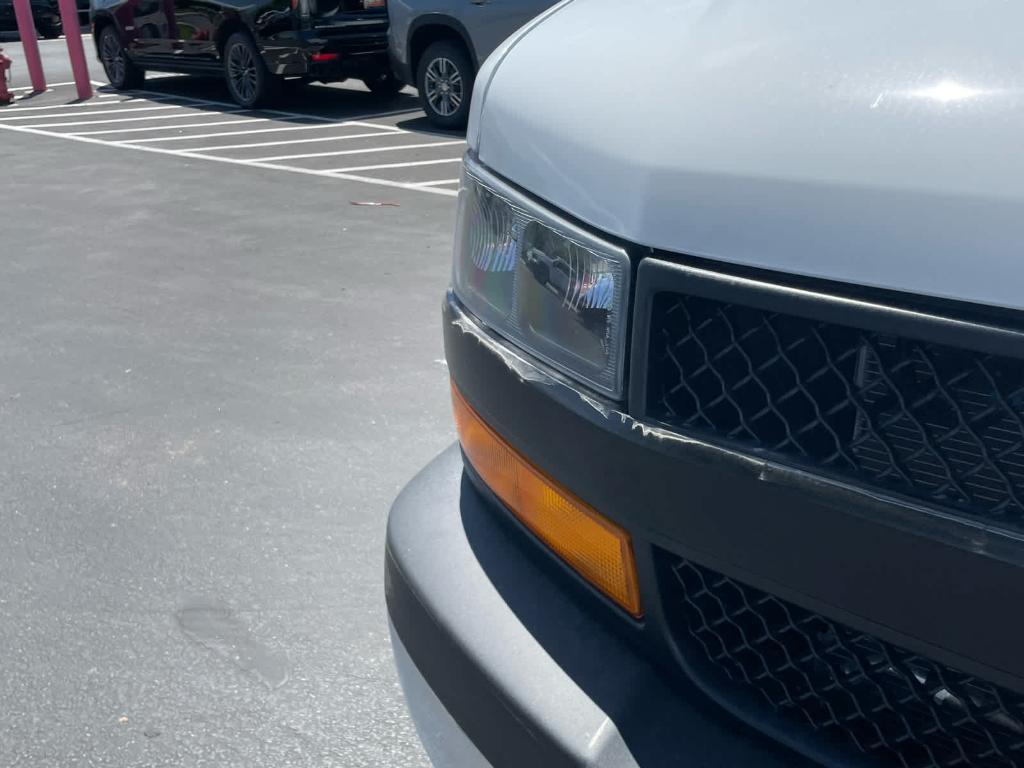 new 2025 Chevrolet Express 2500 car, priced at $47,088