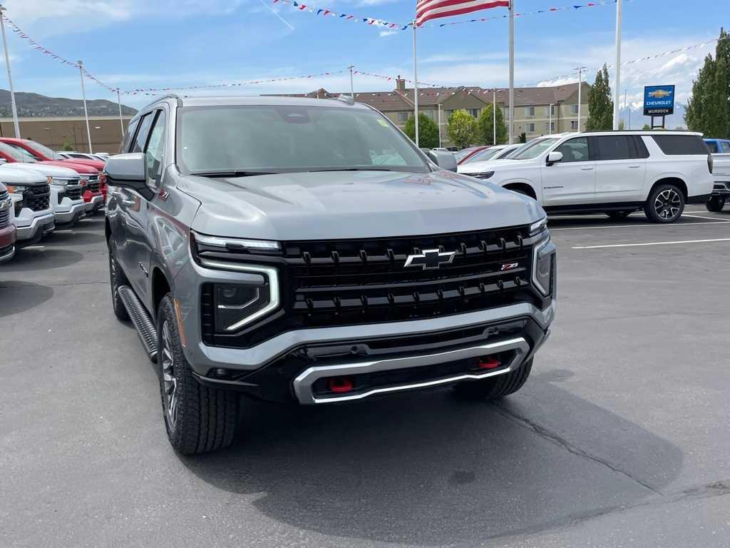new 2025 Chevrolet Suburban car, priced at $75,090