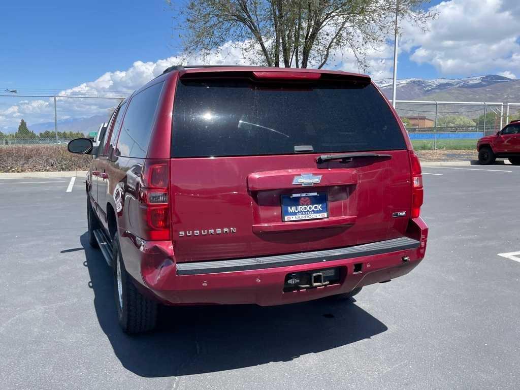 used 2007 Chevrolet Suburban car, priced at $5,915
