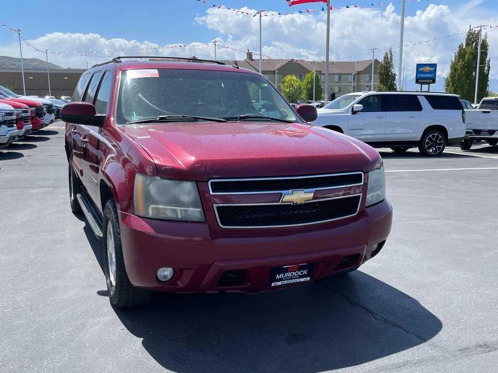 used 2007 Chevrolet Suburban car, priced at $5,915