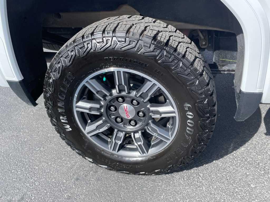 used 2024 GMC Sierra 1500 car, priced at $60,500