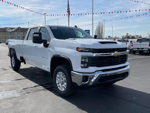 new 2025 Chevrolet Silverado 3500 car, priced at $75,655