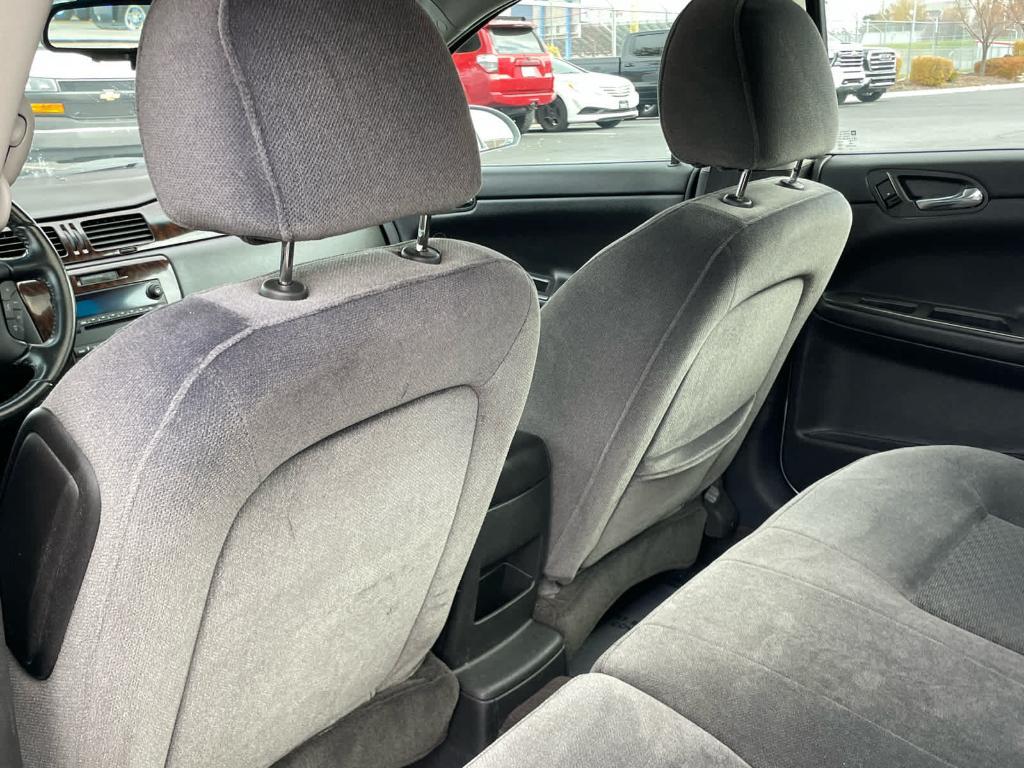 used 2014 Chevrolet Impala Limited car, priced at $3,900