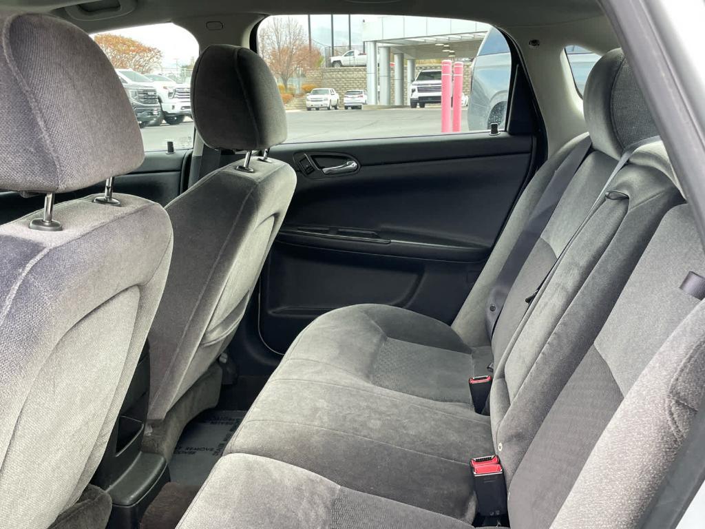 used 2014 Chevrolet Impala Limited car, priced at $3,900