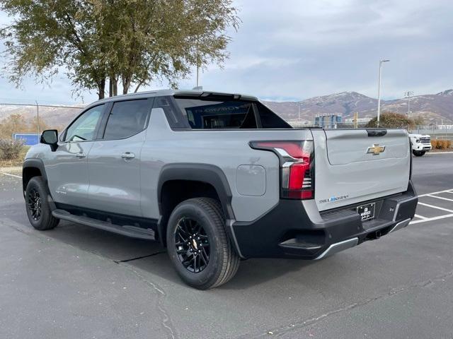 new 2025 Chevrolet Silverado EV car, priced at $75,195