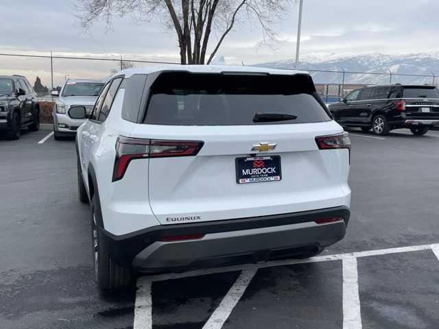 new 2025 Chevrolet Equinox car, priced at $29,330