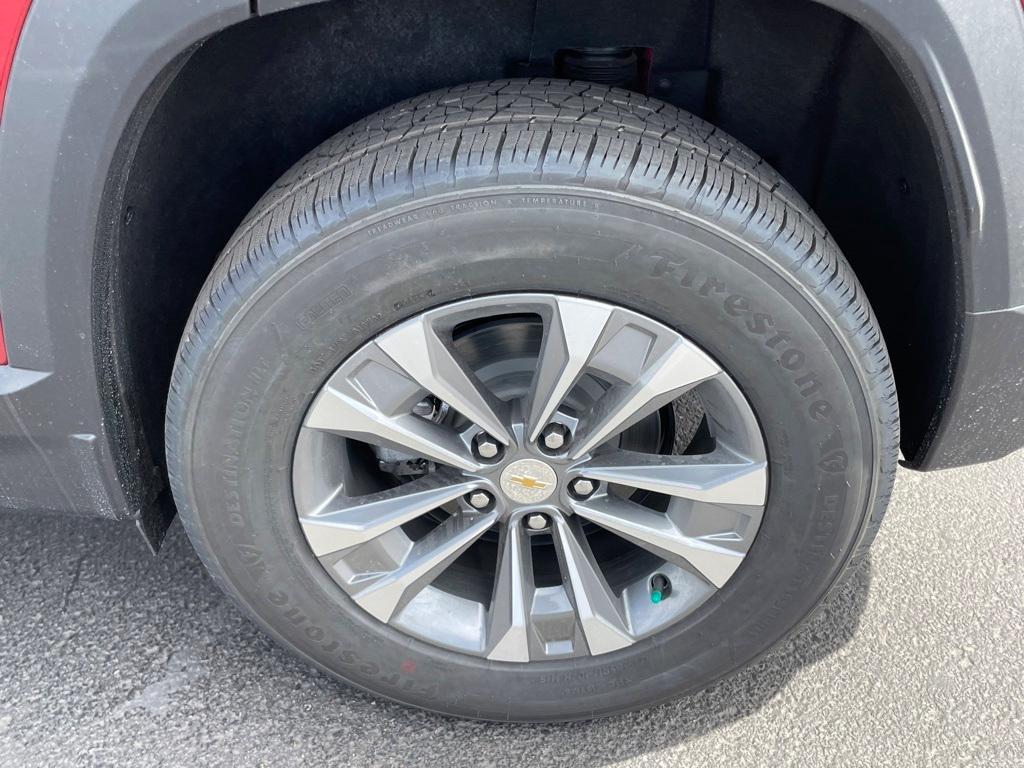 new 2025 Chevrolet Equinox car, priced at $33,385