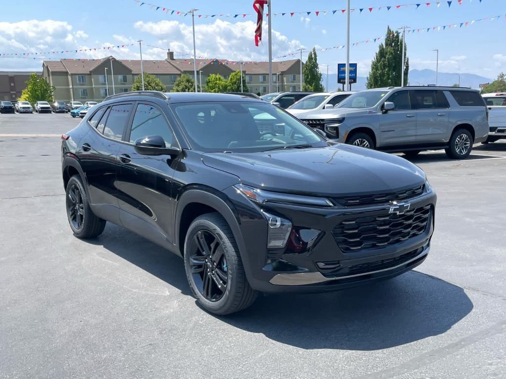 new 2025 Chevrolet Trax car, priced at $26,390