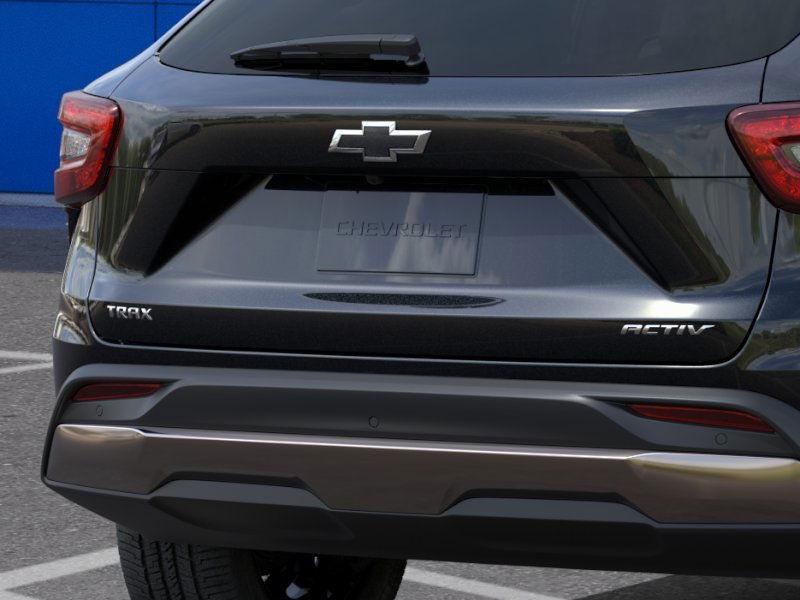 new 2025 Chevrolet Trax car