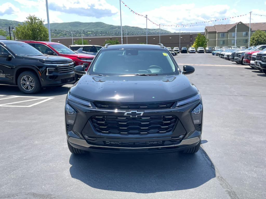 new 2025 Chevrolet Trax car, priced at $26,390