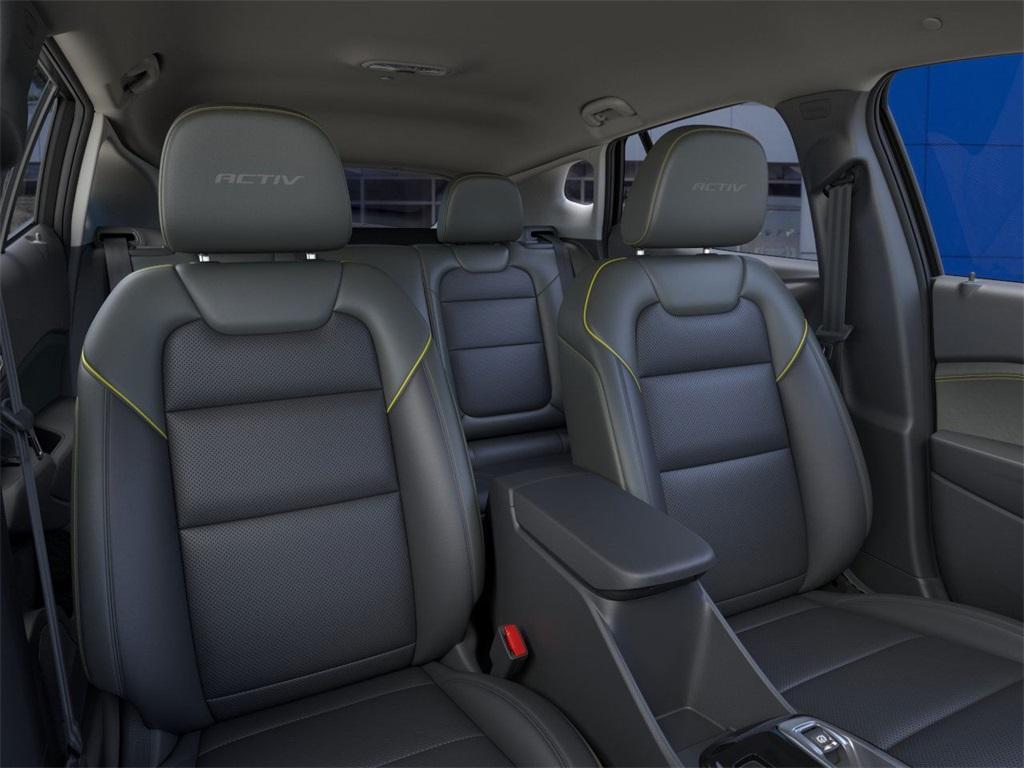 new 2025 Chevrolet Trax car