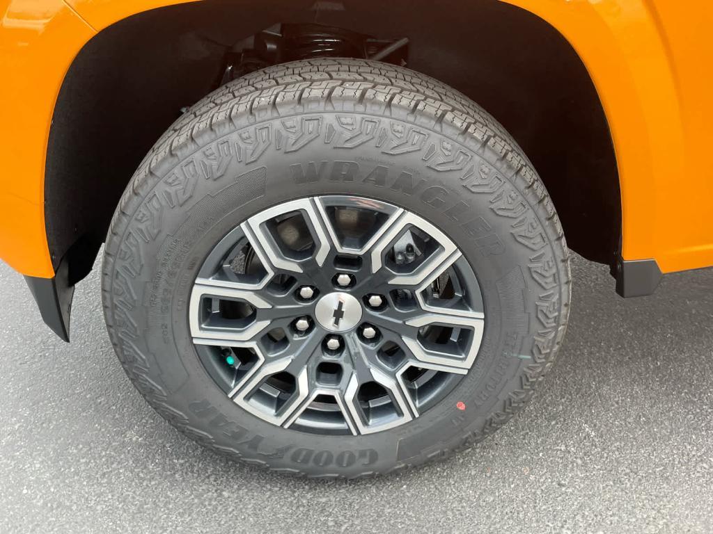 new 2025 Chevrolet Colorado car, priced at $46,270