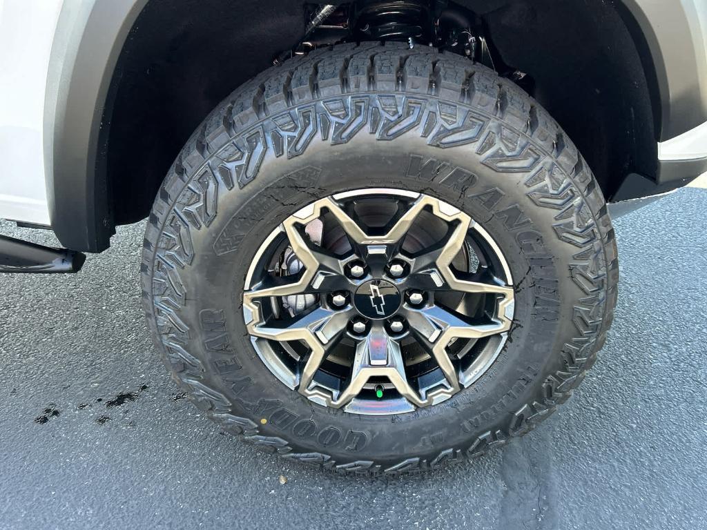 new 2026 Chevrolet Colorado car, priced at $52,370