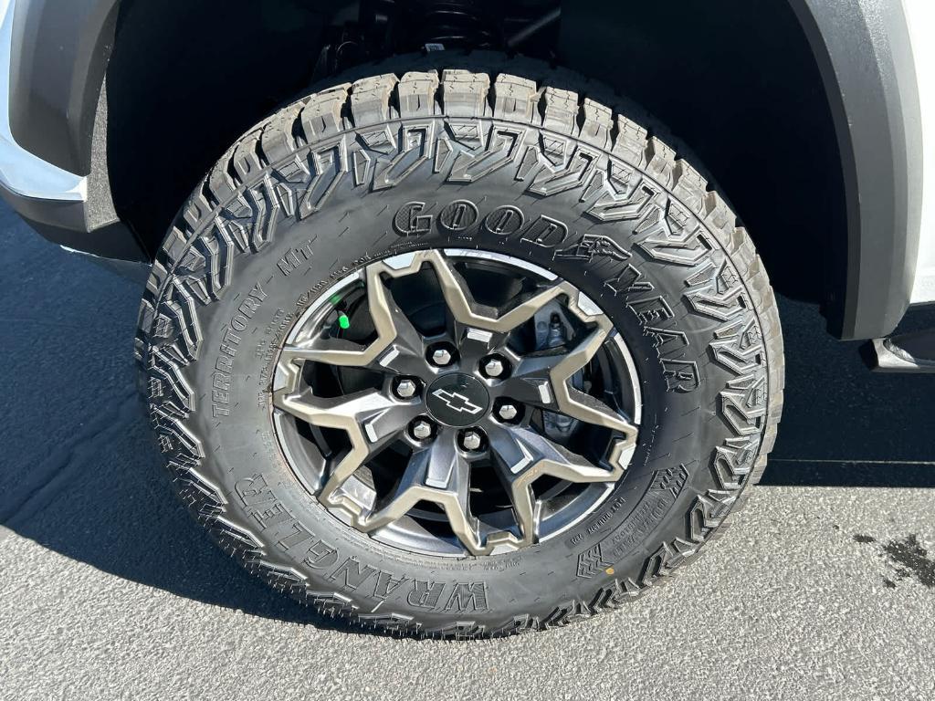 new 2026 Chevrolet Colorado car, priced at $52,370