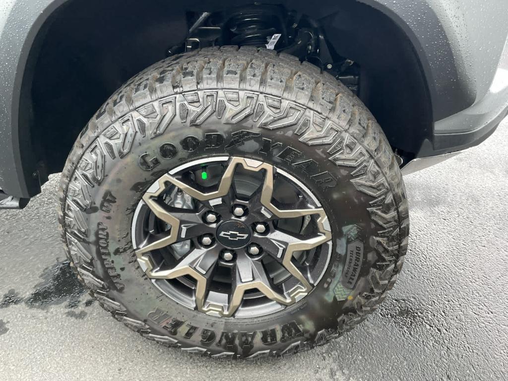 new 2025 Chevrolet Colorado car, priced at $52,765