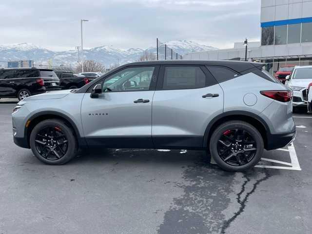 new 2025 Chevrolet Blazer car, priced at $39,325