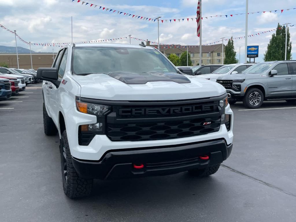 new 2025 Chevrolet Silverado 1500 car, priced at $49,340