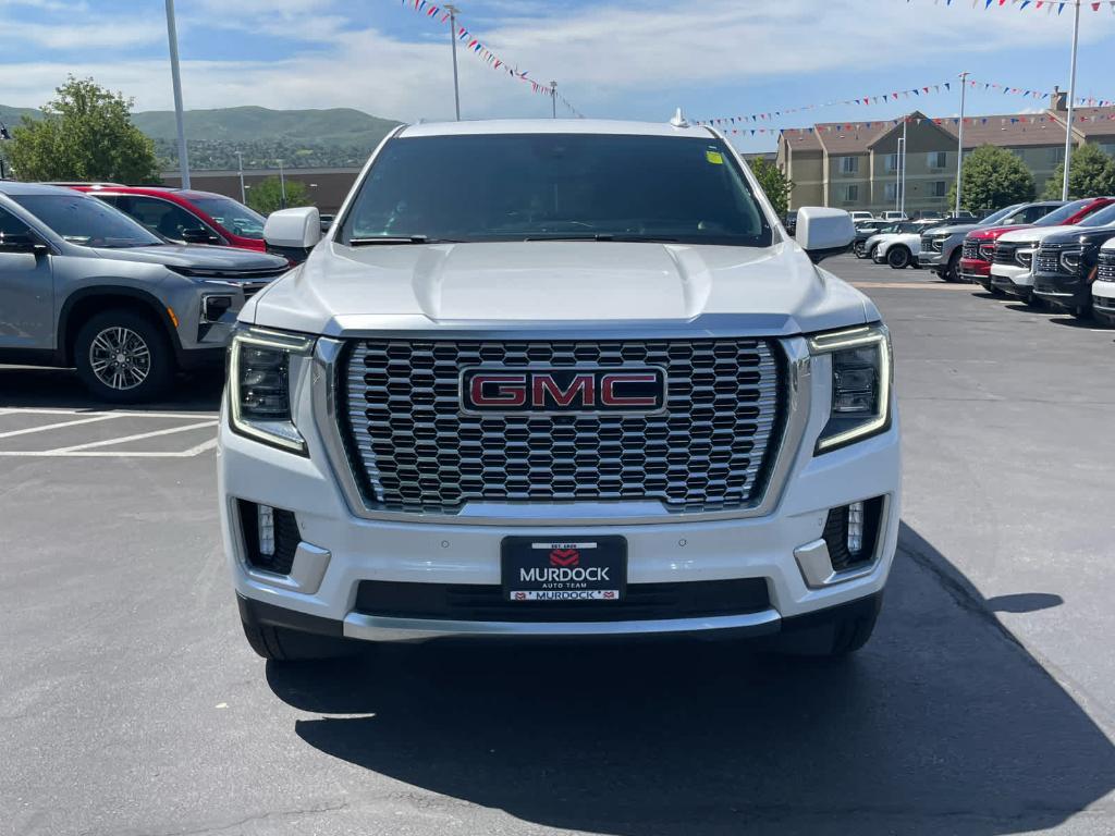 used 2023 GMC Yukon XL car, priced at $65,400