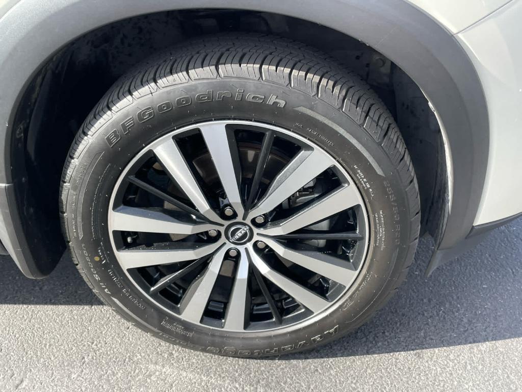 used 2023 Nissan Pathfinder car, priced at $35,914