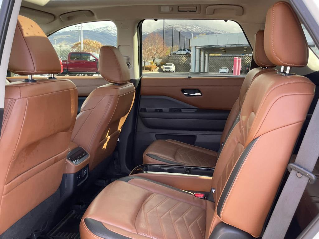 used 2023 Nissan Pathfinder car, priced at $35,914