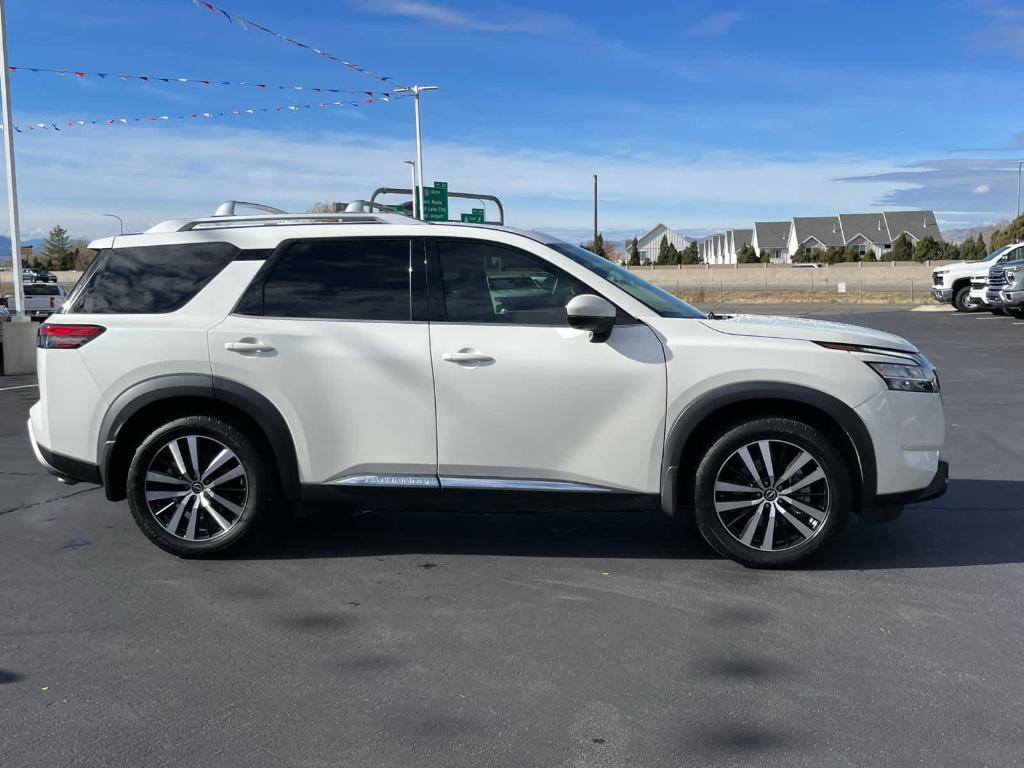 used 2023 Nissan Pathfinder car, priced at $35,914