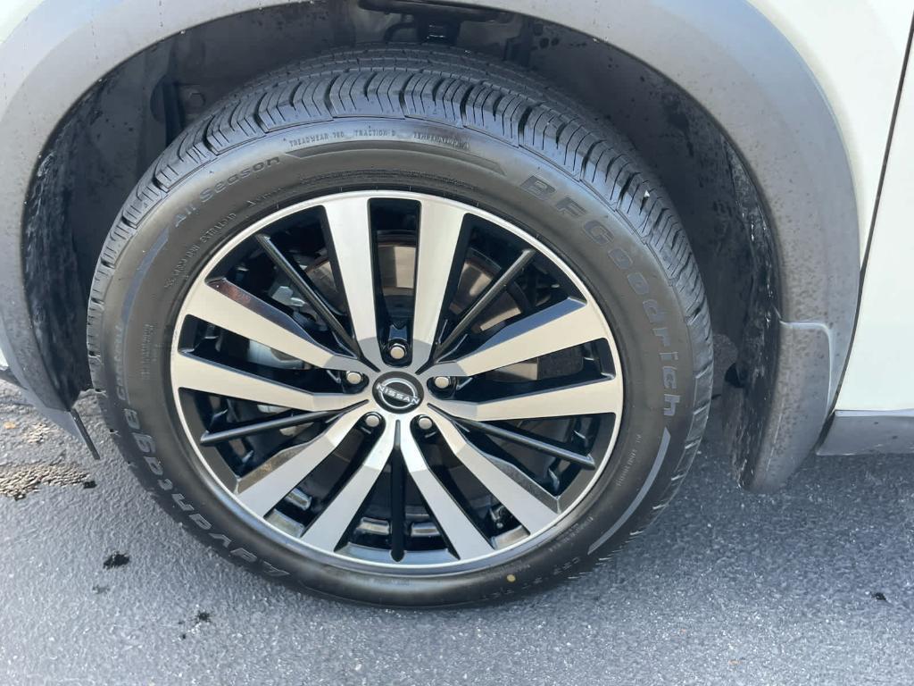 used 2023 Nissan Pathfinder car, priced at $35,914