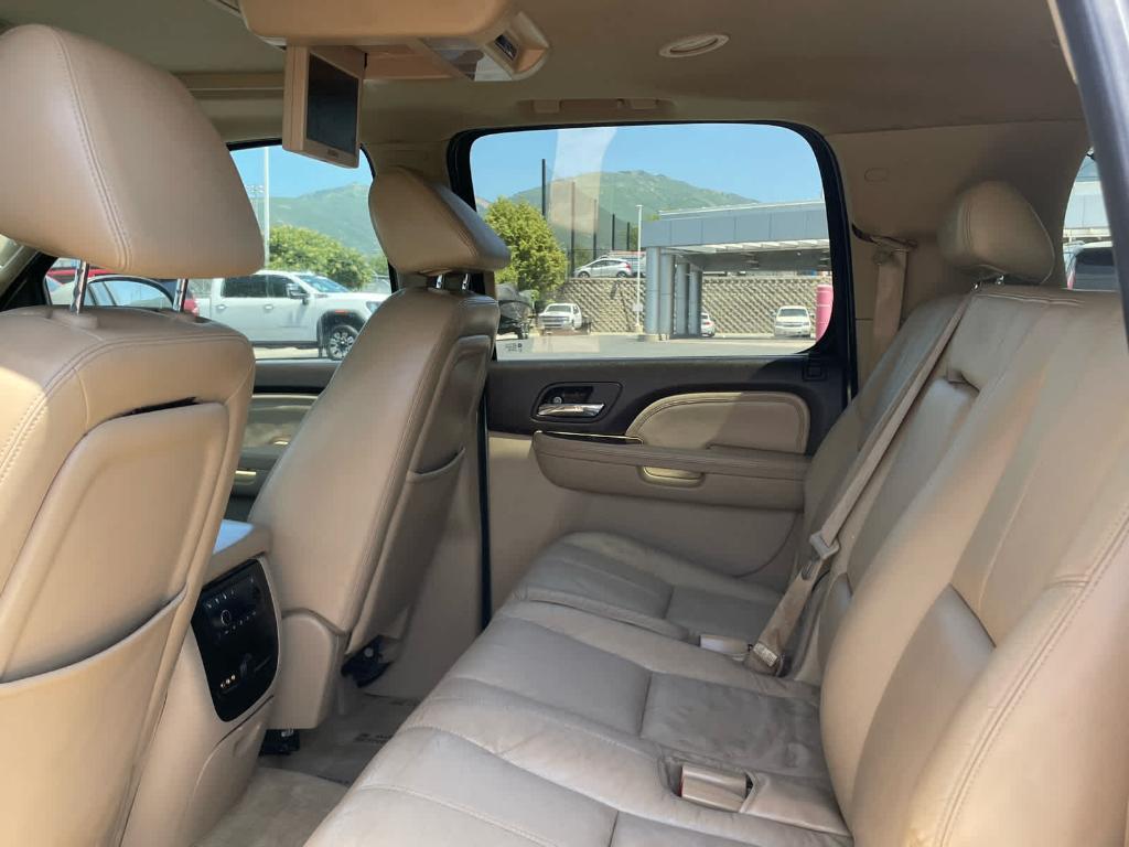 used 2008 GMC Yukon XL car, priced at $7,900