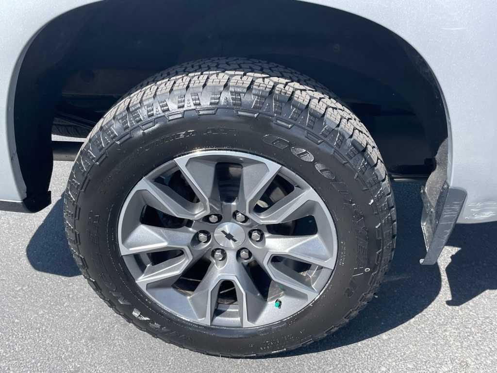 used 2021 Chevrolet Silverado 1500 car, priced at $40,900