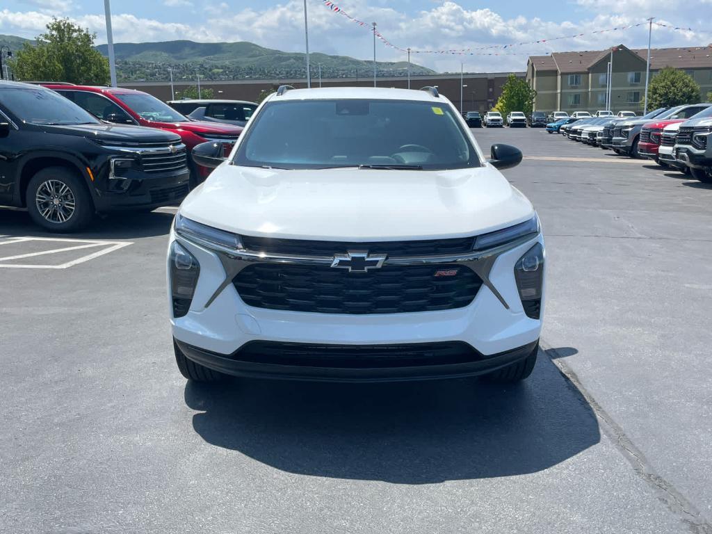 new 2025 Chevrolet Trax car, priced at $25,440