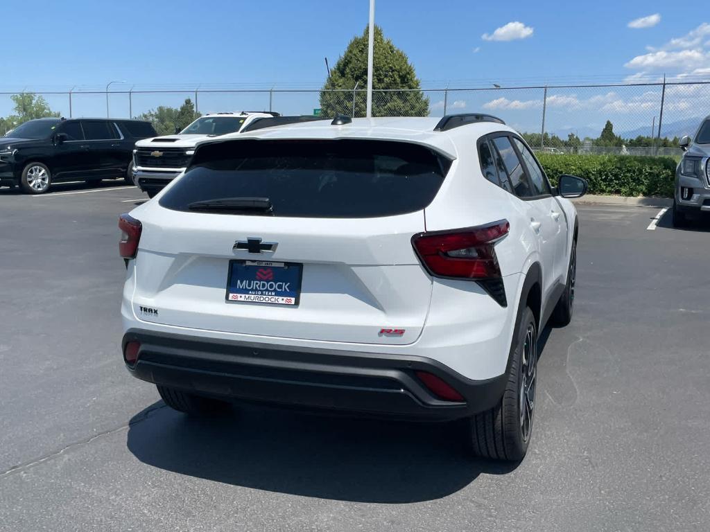 new 2025 Chevrolet Trax car, priced at $25,440