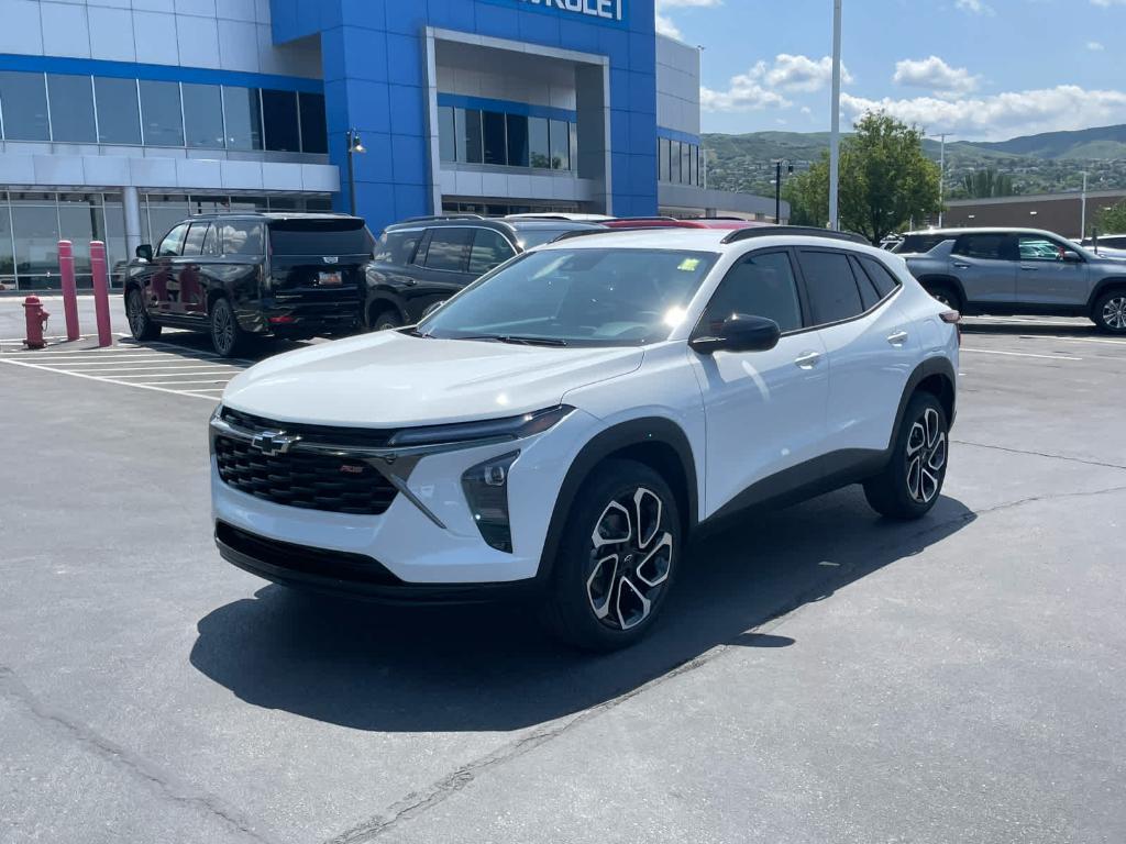 new 2025 Chevrolet Trax car, priced at $25,440