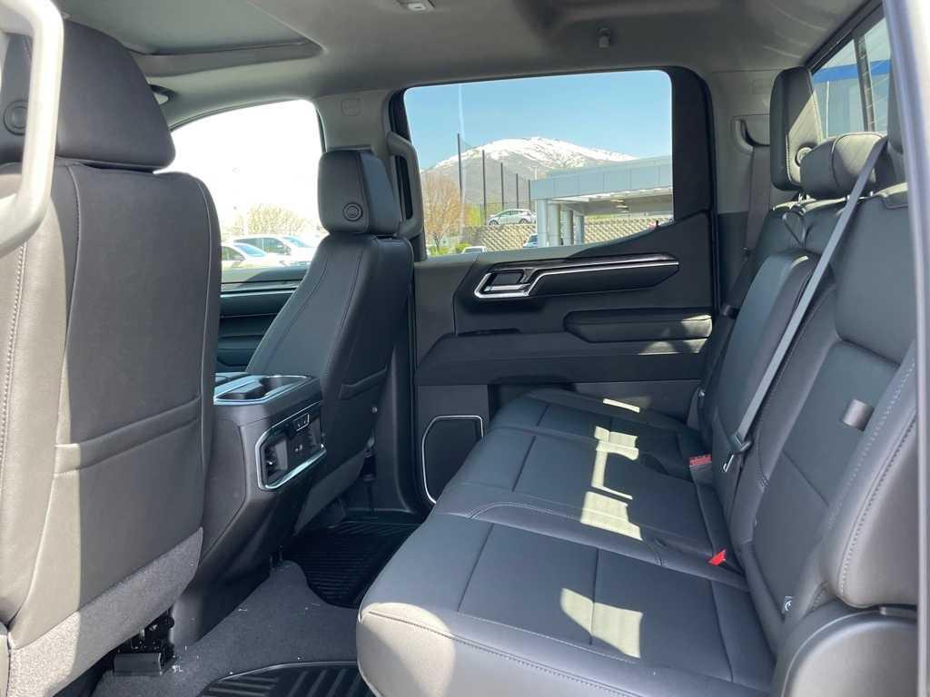 new 2025 Chevrolet Silverado 1500 car, priced at $59,700