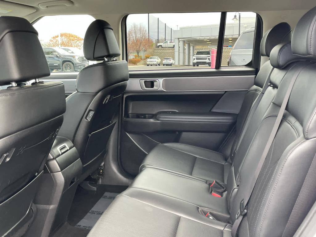 used 2024 Hyundai Santa Fe car, priced at $28,900