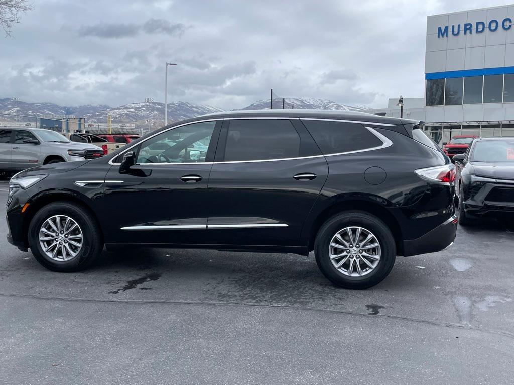 used 2024 Buick Enclave car, priced at $35,906