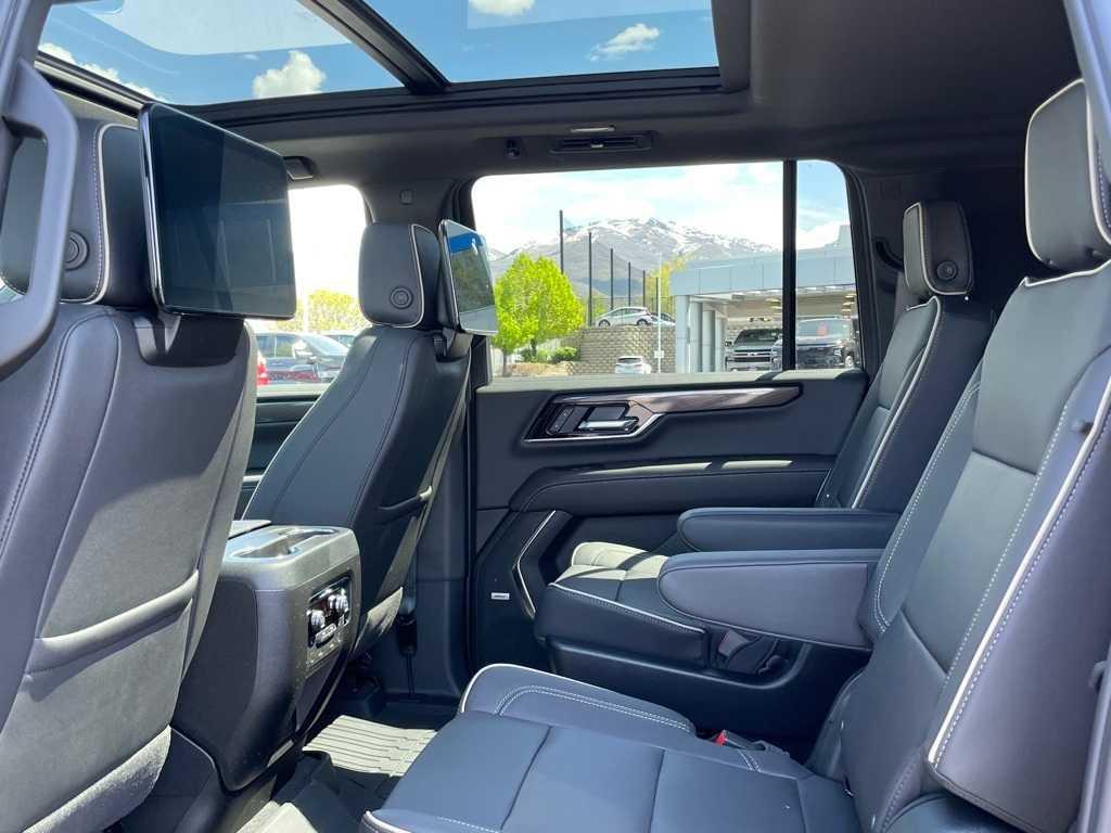 used 2025 GMC Yukon XL car, priced at $81,916