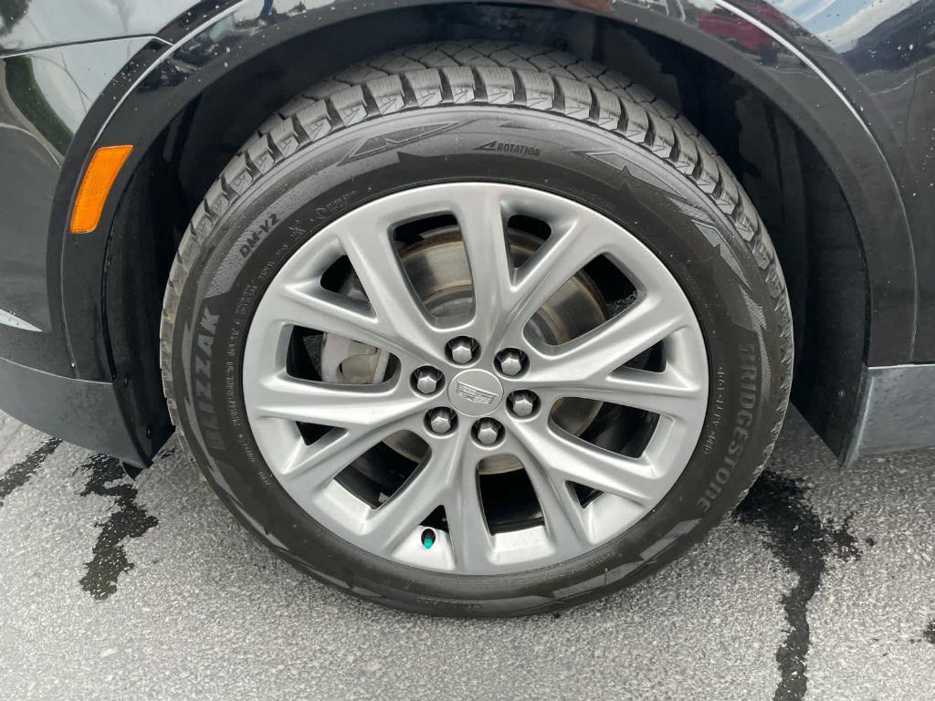 used 2020 Cadillac XT5 car, priced at $24,556
